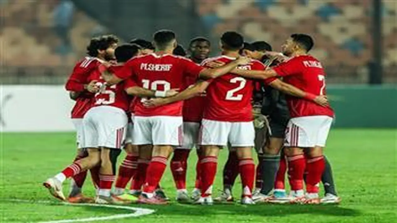 موعد مباراة الأهلي ضد سيراميكا كليوباترا في منافسات الدوري الممتاز لكرة القدم